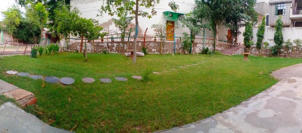 Nature Resort アーグラ エクステリア 写真